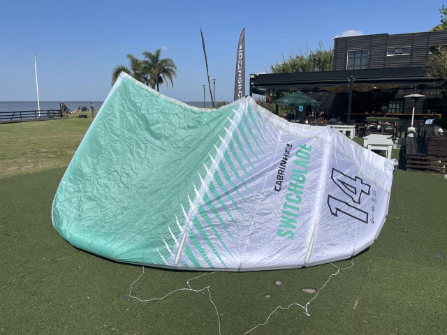 SWITCHBLADE 14 M 2021 + BARRA USADO